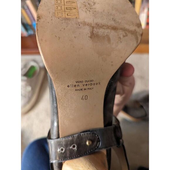 Ellen verbeek grey heels with detachable foot cuff sz 40 euc - Picture 6 of 7